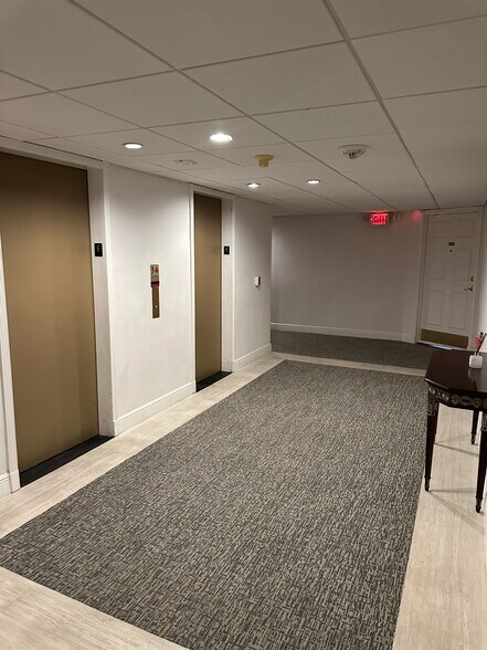 Building Photo - 2109 Bayshore Blvd