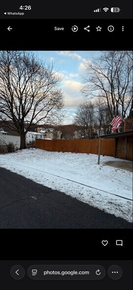 Building Photo - 1701 Mohawk St