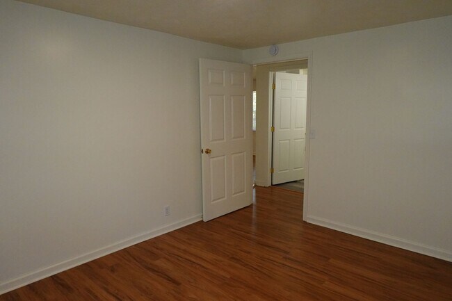 Building Photo - 1499 Merrimac Rd