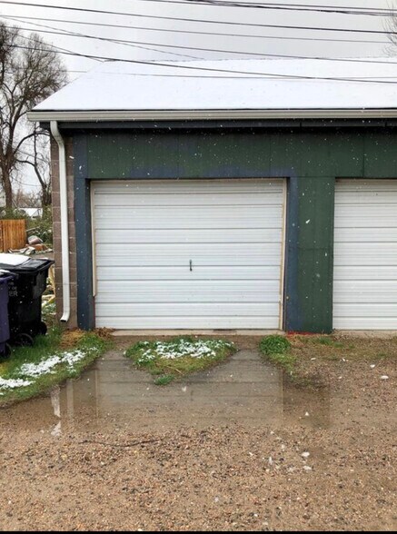 Building Photo - 2621 N Columbine St