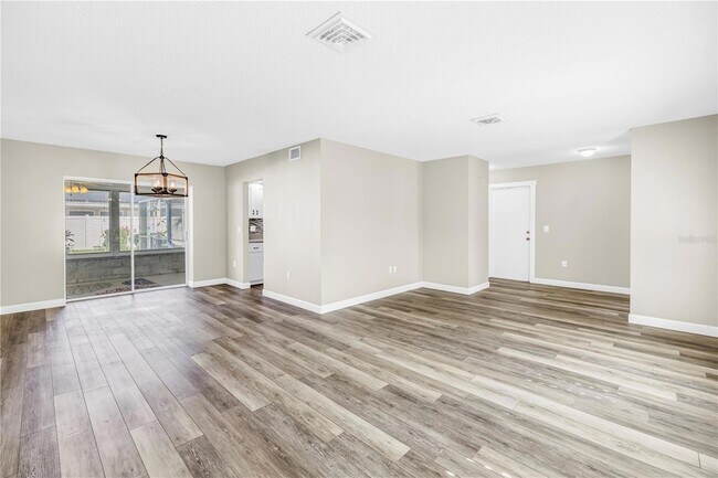 Building Photo - 5771 Timberlake Dr