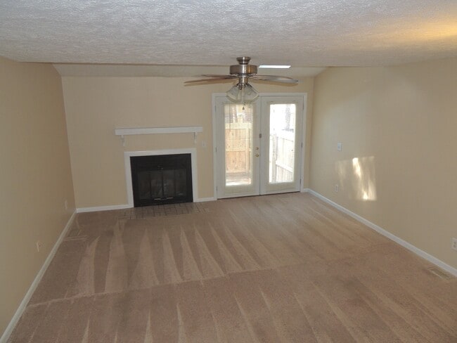Building Photo - 1209 Huntsman Ct