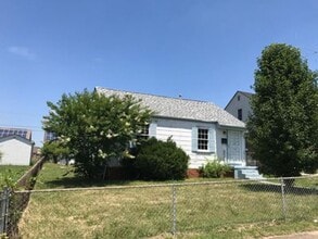 Building Photo - 1106 Althea Pkwy