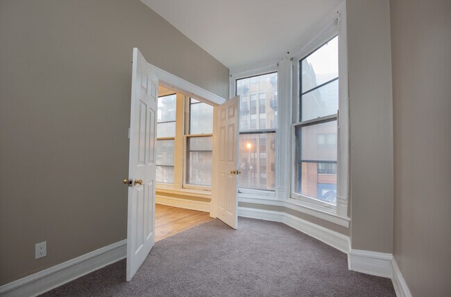 Building Photo - 1314 S Wabash Ave