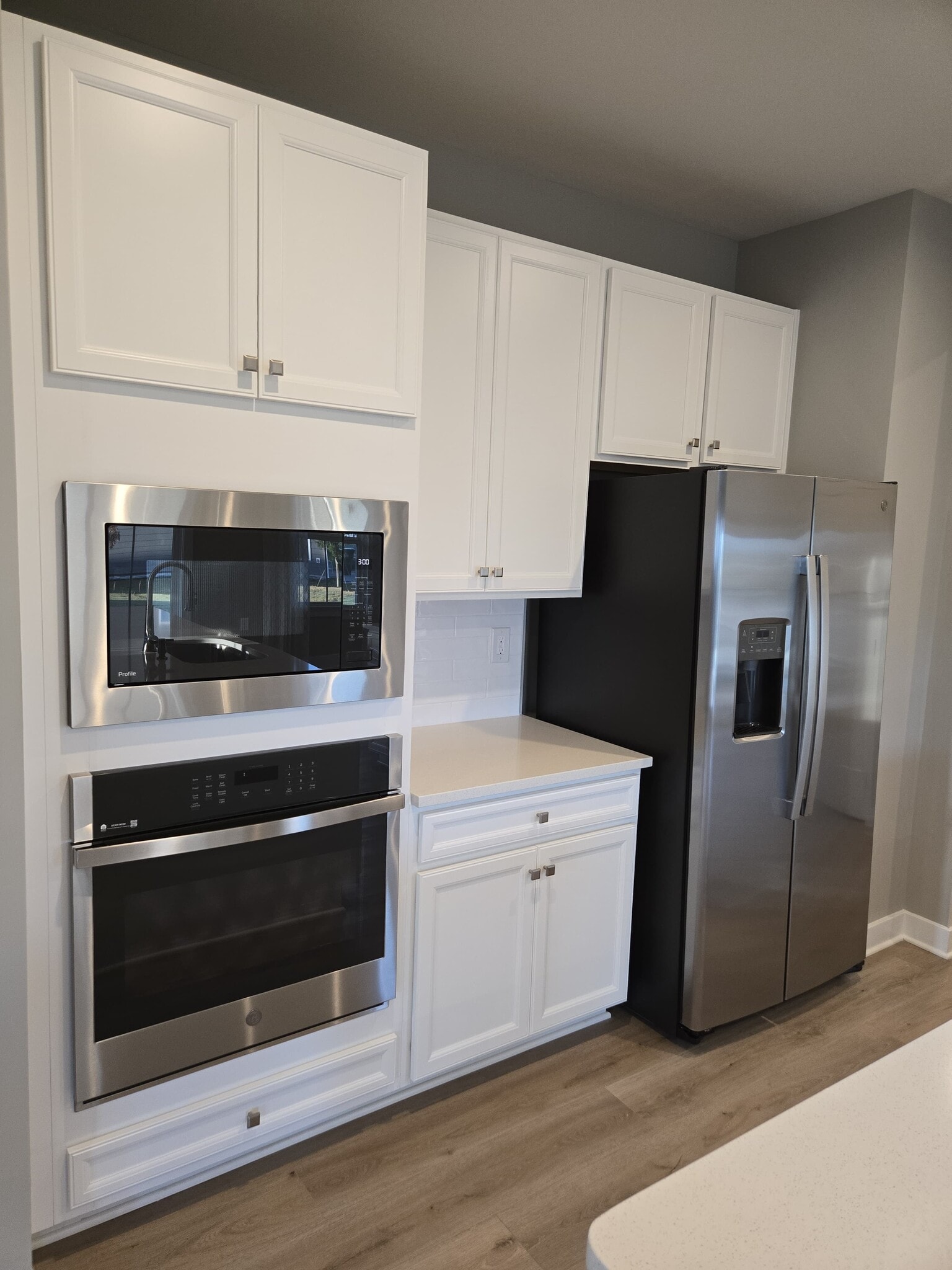 Appliances - 569 Impala Trce