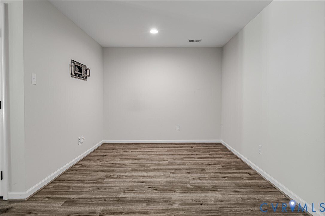 Building Photo - 16848 White Daisy Loop