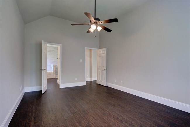 Building Photo - 10567 Sunflower Dr
