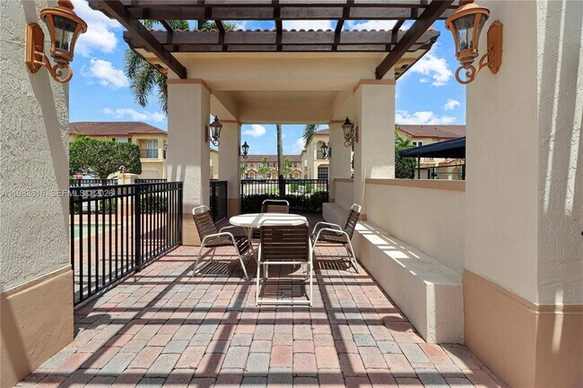 Building Photo - 12808 SW 132nd Terrace