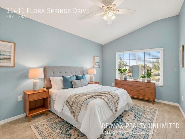 Building Photo - 11411 Flora Springs Dr