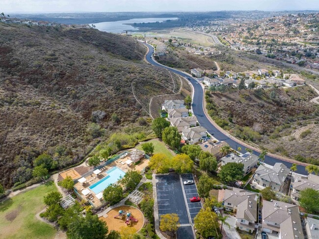 Building Photo - 10394 Valley Waters Dr
