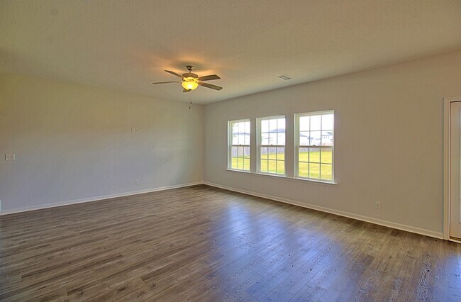 Building Photo - 29 Quarter Horse Run