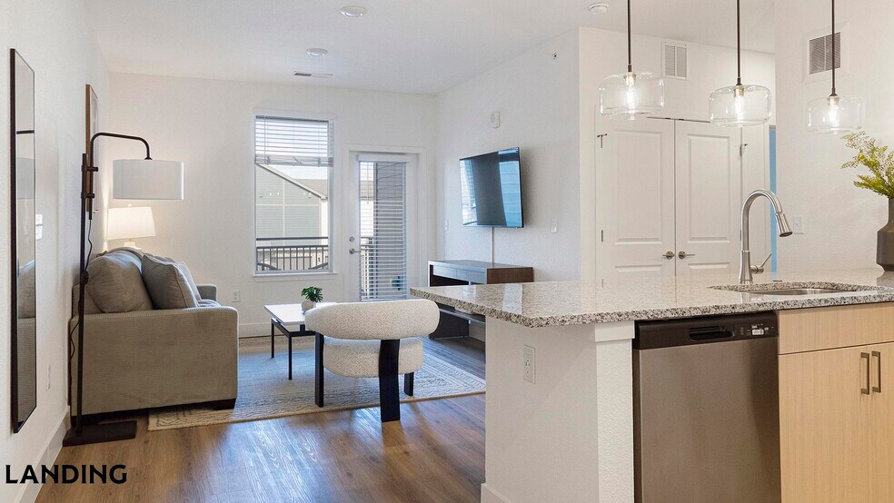 Building Photo - 10670 Jake Jabs Blvd