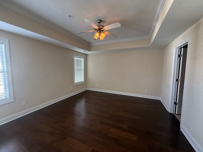 Building Photo - Well-Maintained Home in Convenient Madison Location