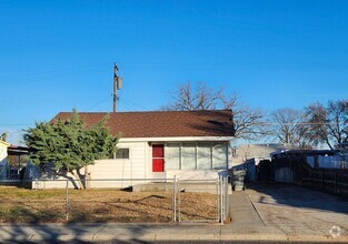 Building Photo - Cozy 3-Bedroom in Central Richland