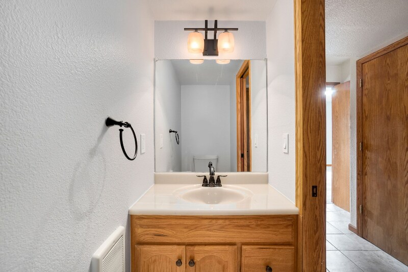 Building Photo - 2619 Dunbar Ave