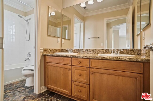 Building Photo - 29215 Starfall Way