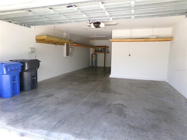Building Photo - 523 Laguna Mill Dr