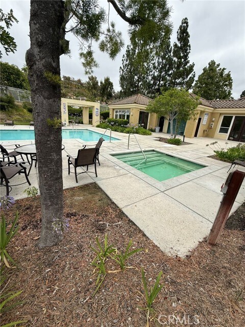 Building Photo - 28512 Salerno Dr