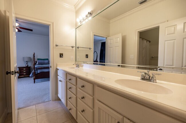 Building Photo - 7316 Northbrook Cir