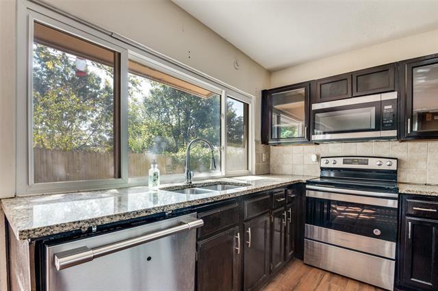 Building Photo - 612 McKown Dr