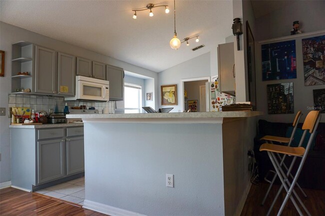 Building Photo - 205 Nicholson Dr