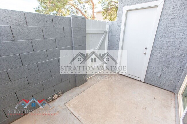 Building Photo - 19601 N 7th St