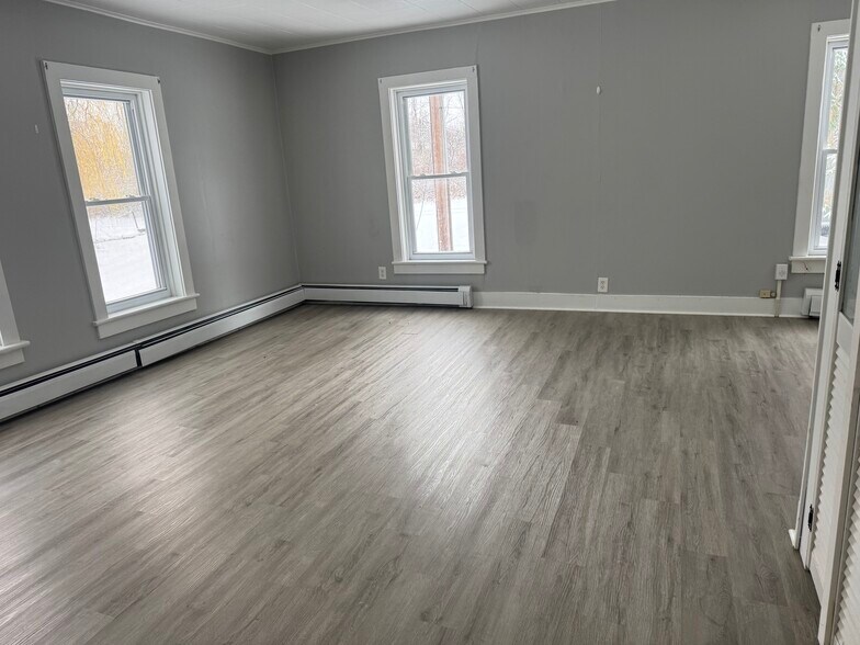 Building Photo - 8939 Pecor St