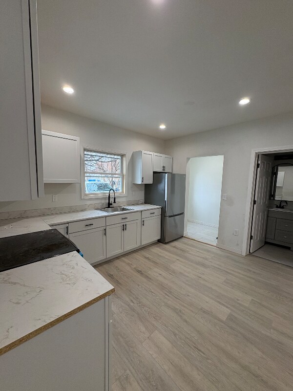 Building Photo - 2104 8th Ave