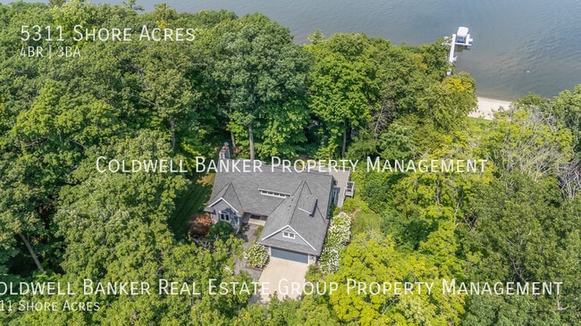 Building Photo - 5311 Shore Acres