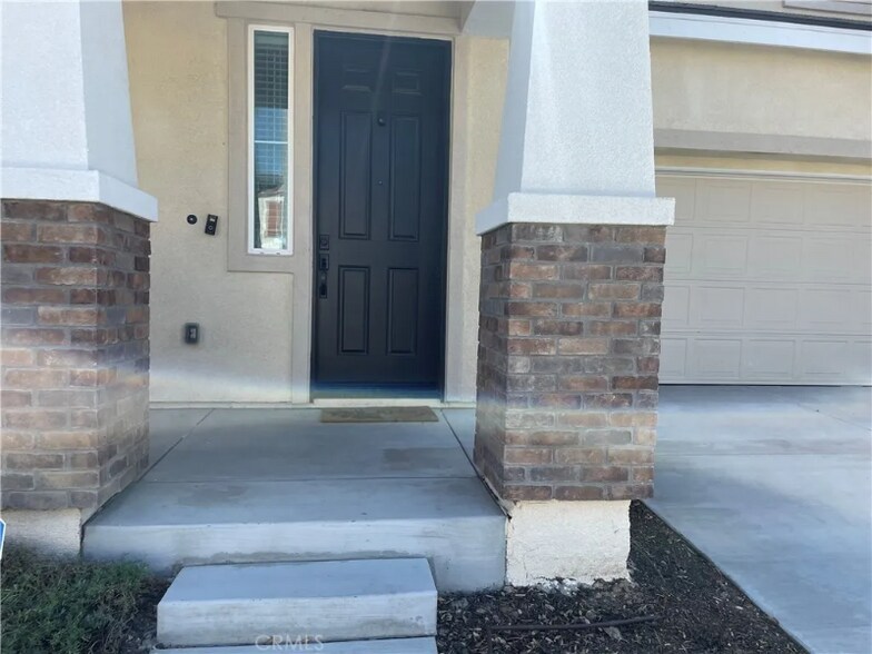 Building Photo - 12817 Meridian St