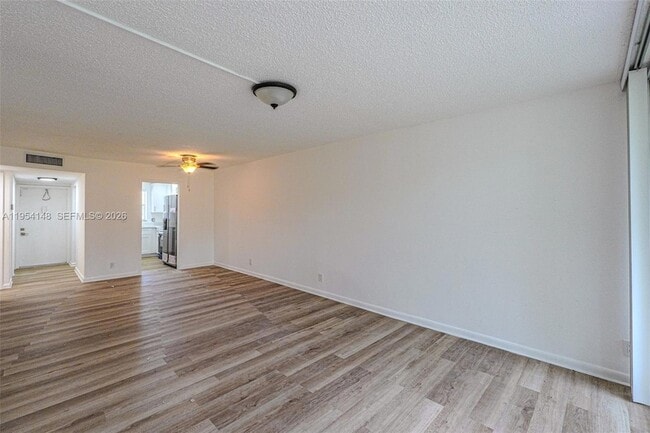 Building Photo - 5100 SW 64th Ave