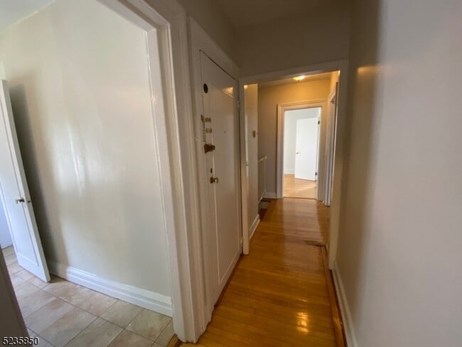 Building Photo - 316 Claremont Ave