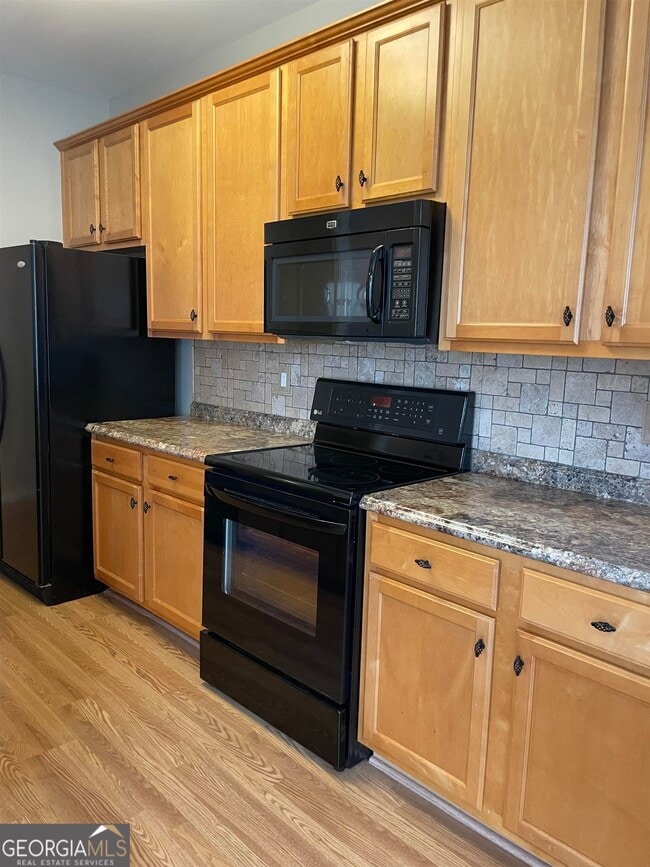 Building Photo - 96 High Pt N Dr