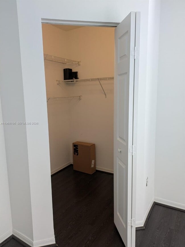 Building Photo - 6831 SW 44th St