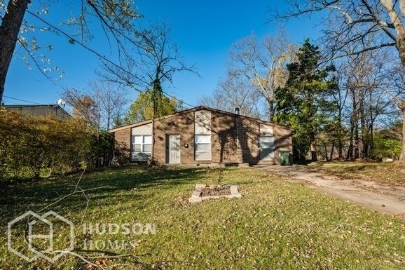 Primary Photo - AVAILABLE NOW! - 2262 ROXANNA DR, CINCINNA...
