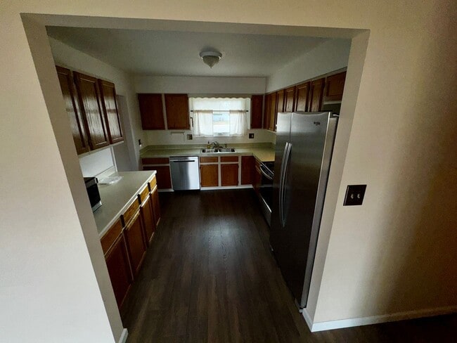 Building Photo - Clean 5 Bedroom Ranch in NW Fort Collins