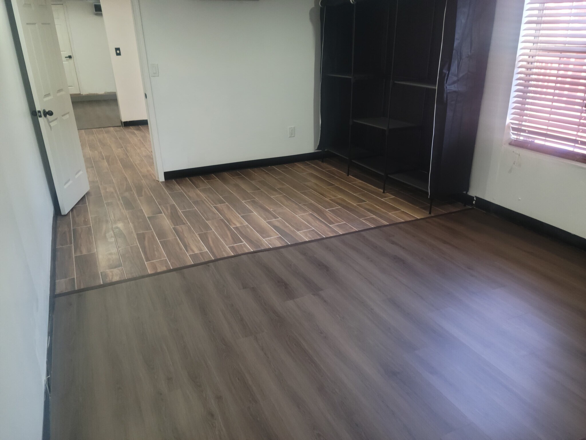 Bedroom with closet - 5898 Manchester Ln