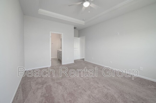 Building Photo - 741 Tattlesbury Dr