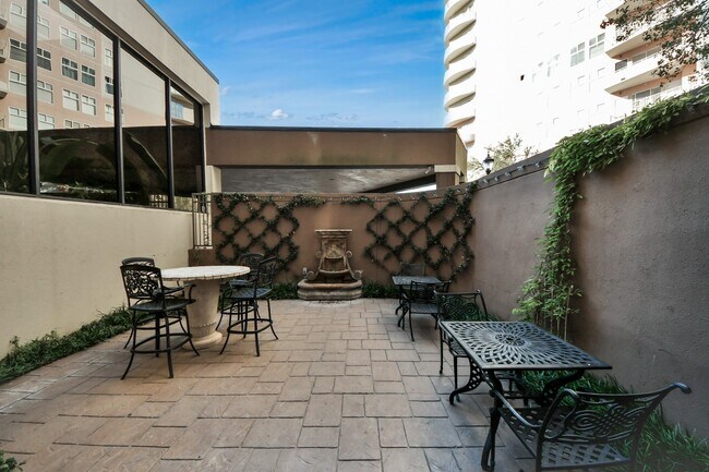 Building Photo - 3525 Sage Rd