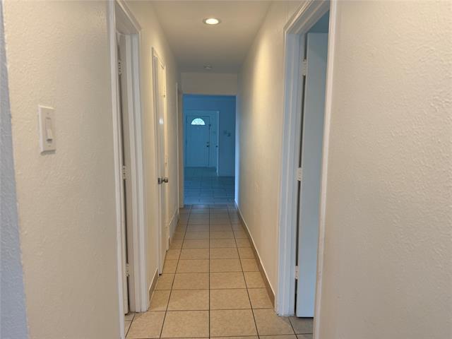 Building Photo - 7526 Thistle Ln
