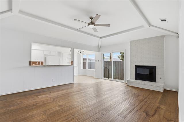 Building Photo - 7351 Wellcrest Dr