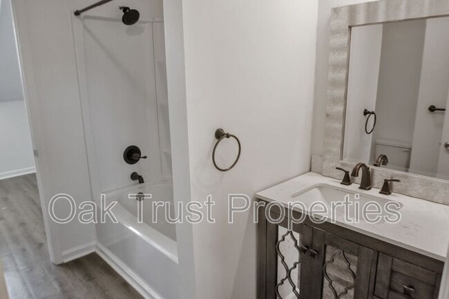 Building Photo - 4407 Great Oak Dr