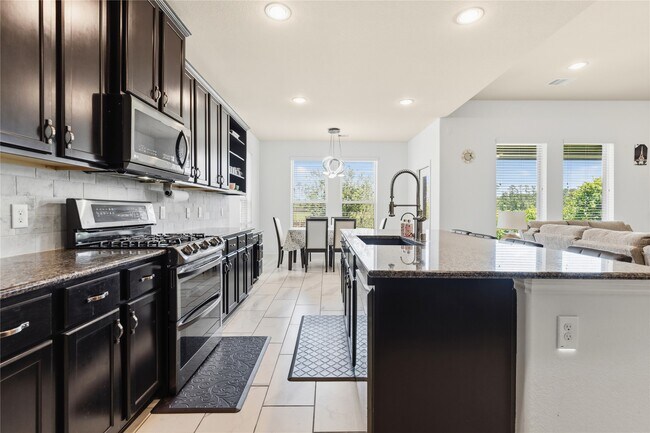Building Photo - 10126 N Whimbrel Cir