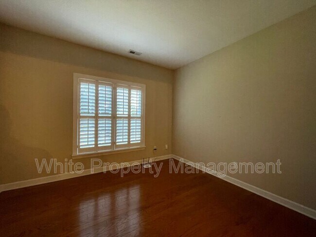 Building Photo - 8409 Olde Troon Dr