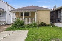 Building Photo - 56 Awood Pl