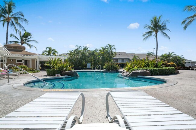 Building Photo - 2 Bedroom 2 Bathroom Upstairs Unit with Up...