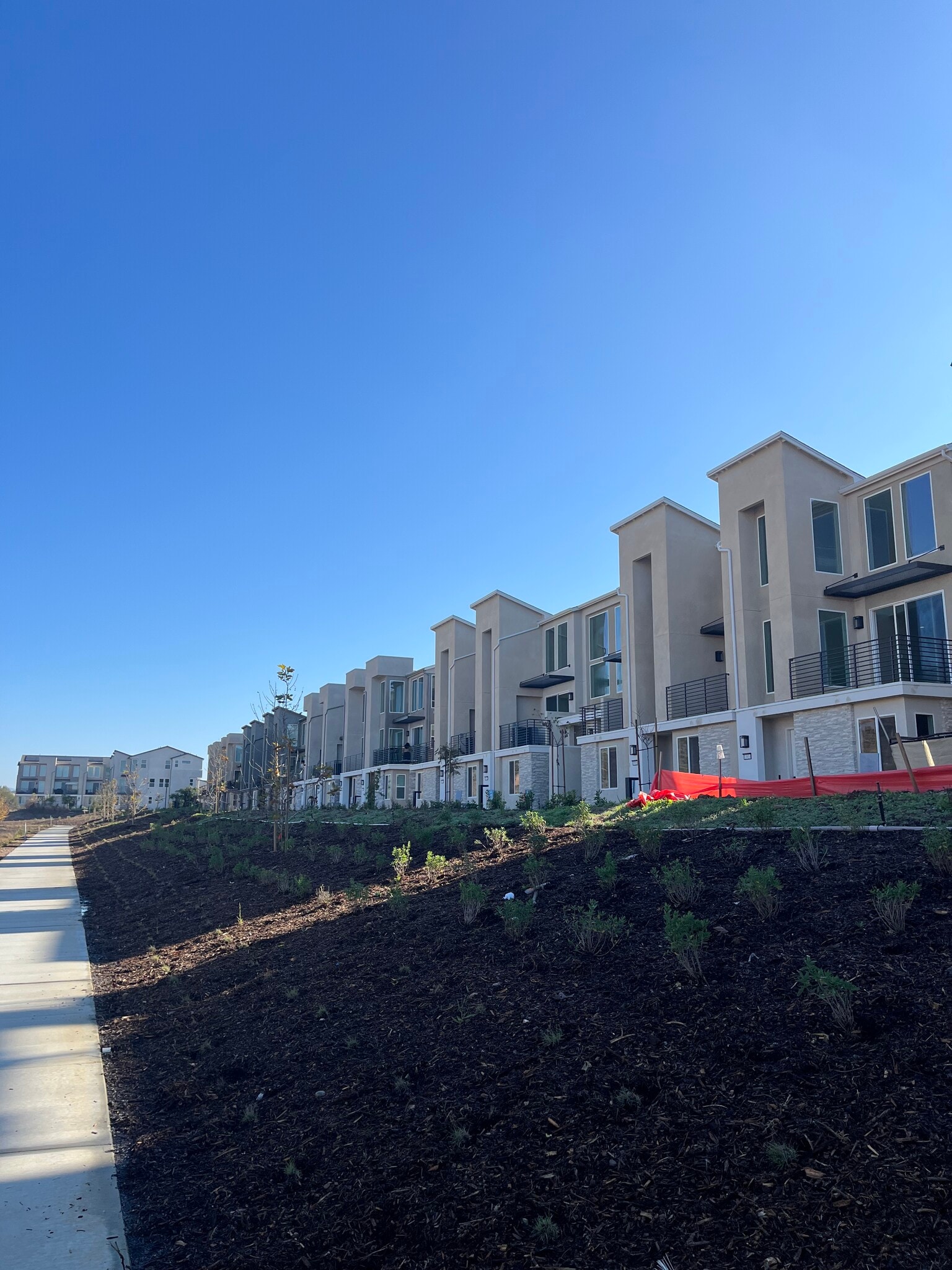 Walking paths with canyon views - 13914 Boyden Way
