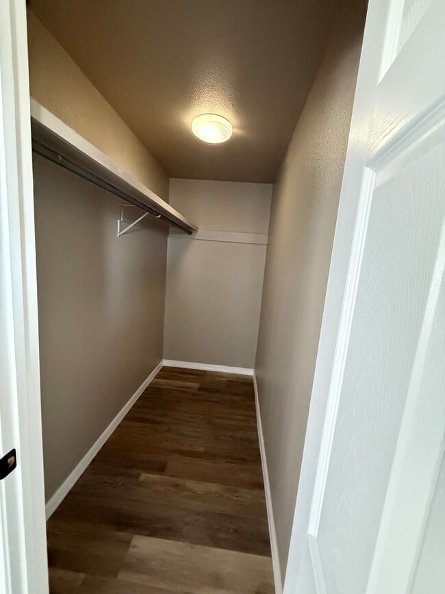 Building Photo - 700 Gunstock Rd