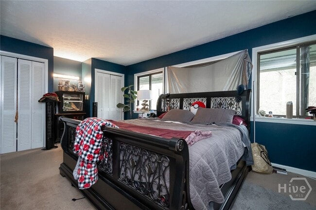 Building Photo - 187 Woodstone Dr