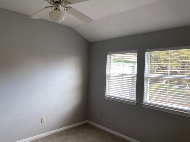 Building Photo - 13515 Demeter